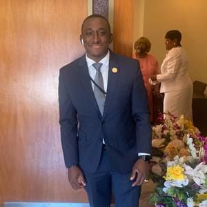 Meet your Posher, Antione